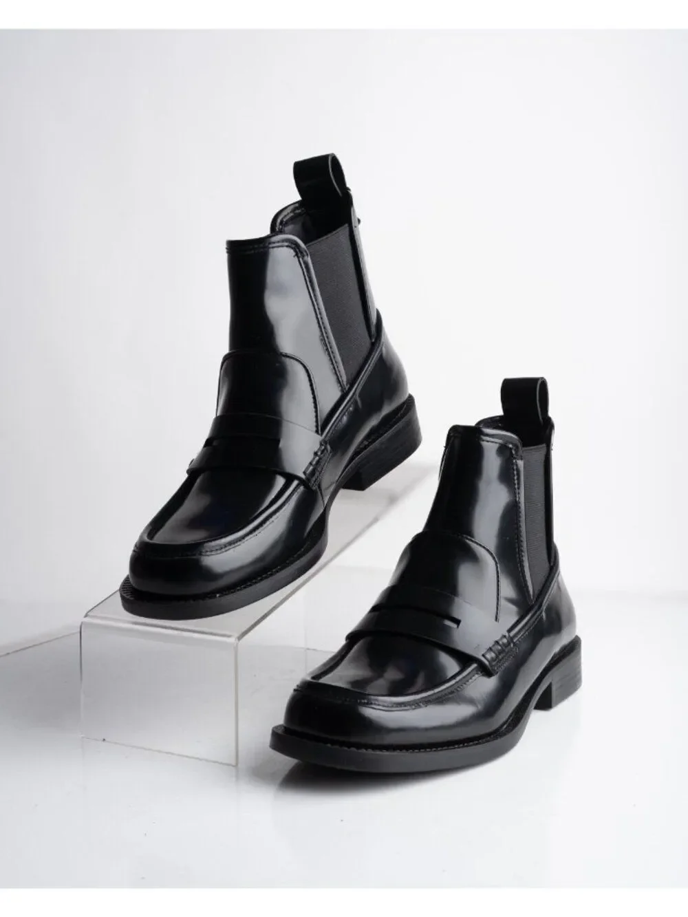 Zara Womens Leather Ankle Loafer Boots Black Glossy US 7.5 EU 38 NWT 1117/110